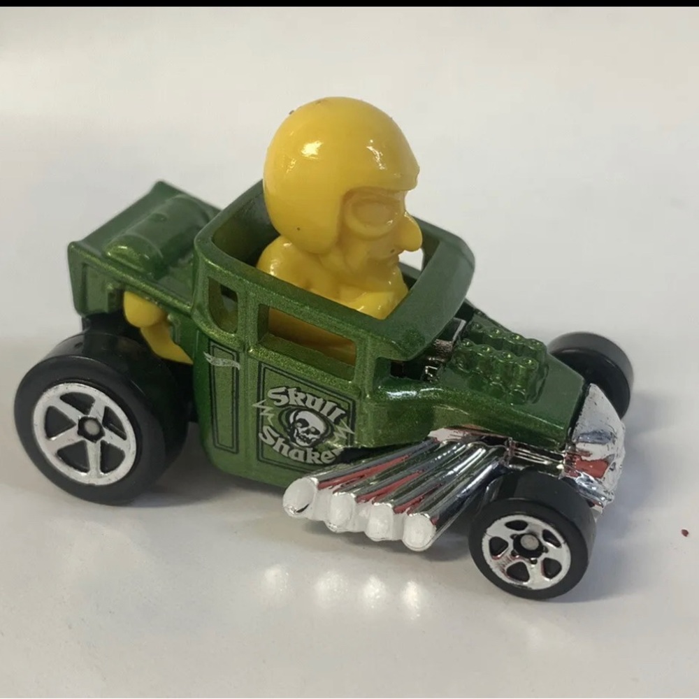 🏎️ Hot Wheels 1:64 scale car. Skull Shaker experimoters